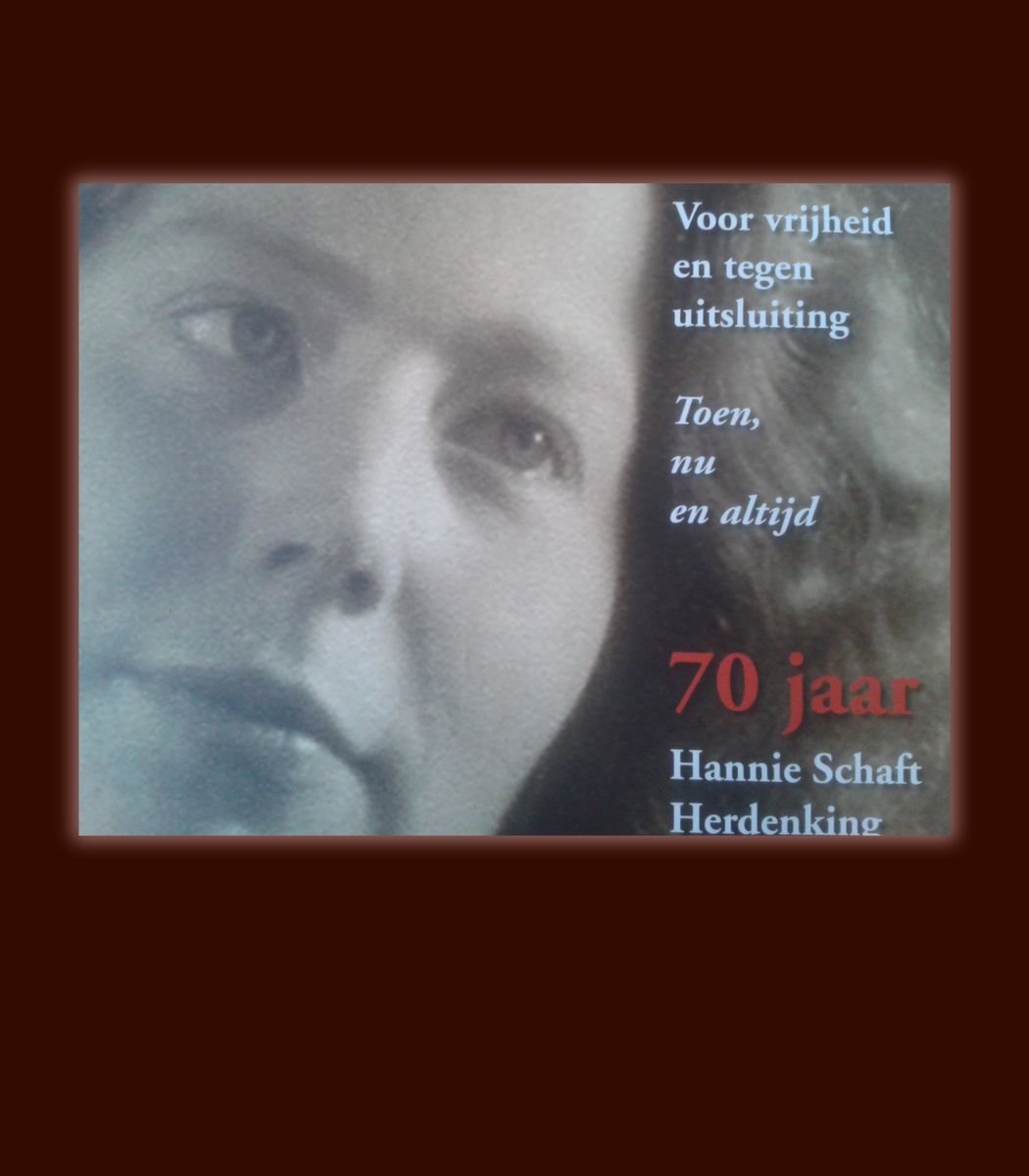 Ter gelegenheid van die bijzondere Hannie Schaft Herdenking heeft de Stichting een boekje uitgegeven. Met de titel ’70 jaar Hannie Schaft Herdenking’. Dit bijzondere boekje overbrugt heden en verleden.